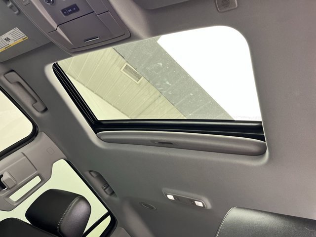 Used 2017 Black Chevrolet LT image 7