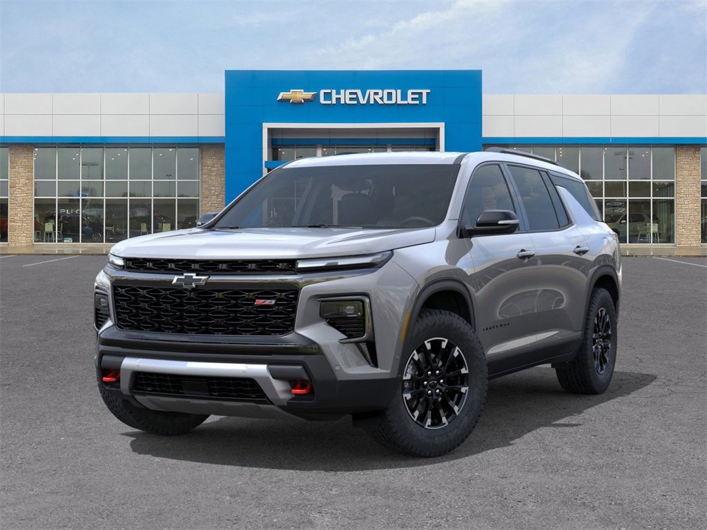 2026 Chevrolet Traverse Z71 photo 3