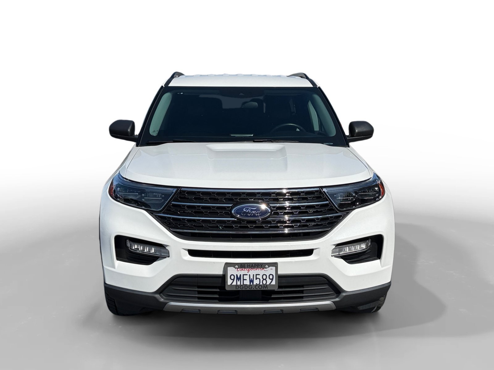 Certified Used 2023 White Metallic Ford XLT image 8