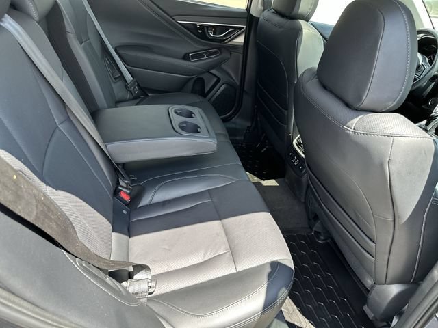 Used 2024  Subaru Limited image 29