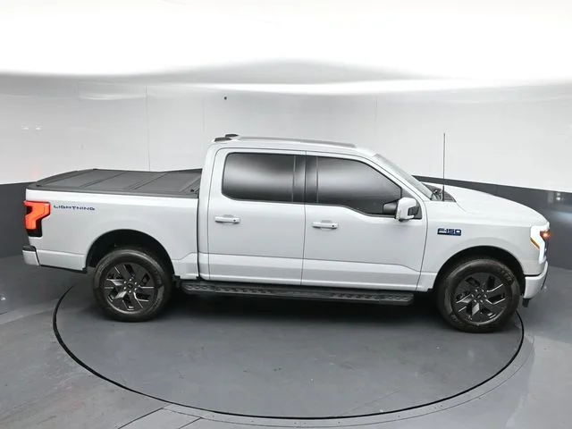 Used 2024 White Ford Lariat image 47