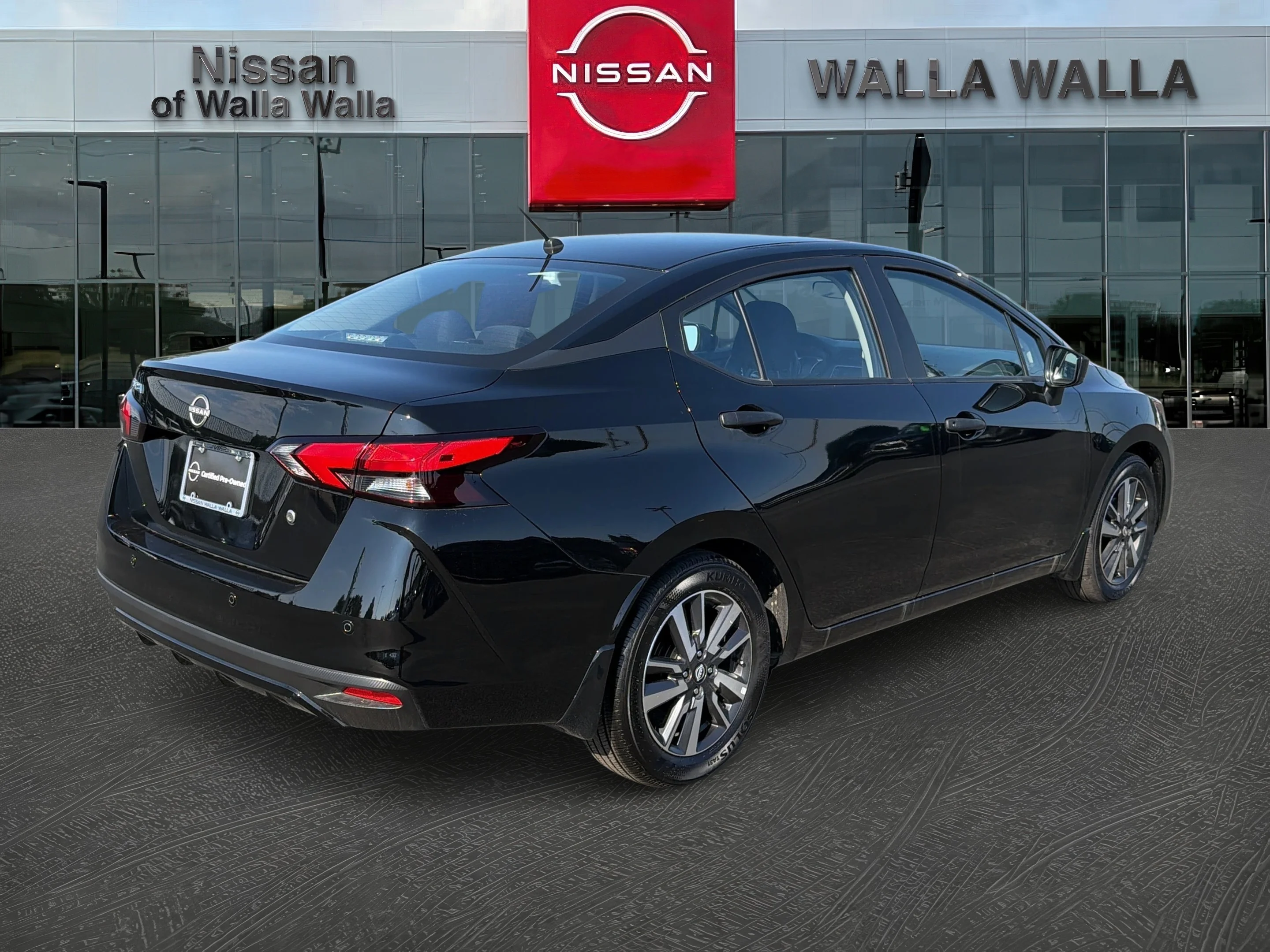 2025 Nissan Versa Sedan S - Photo 7