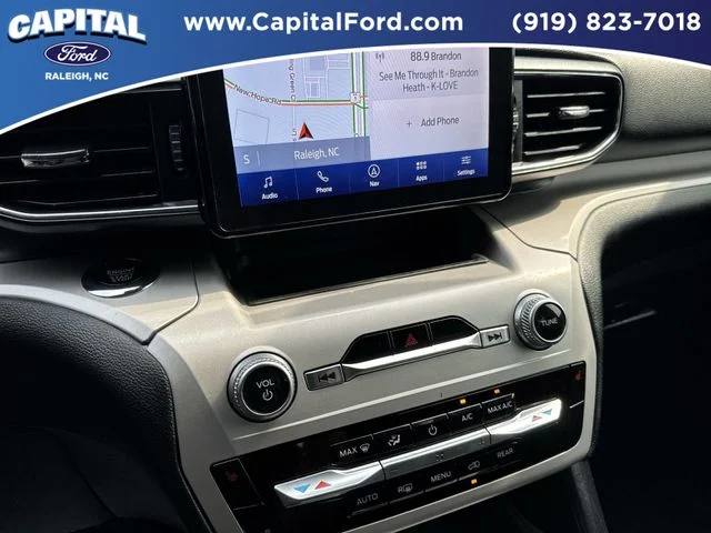 Used 2023 White Ford XLT image 27