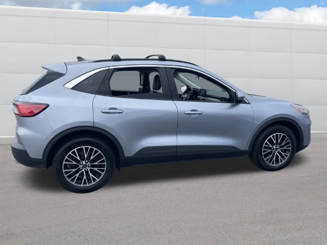 Used 2022 Blue Ford SEL image 12