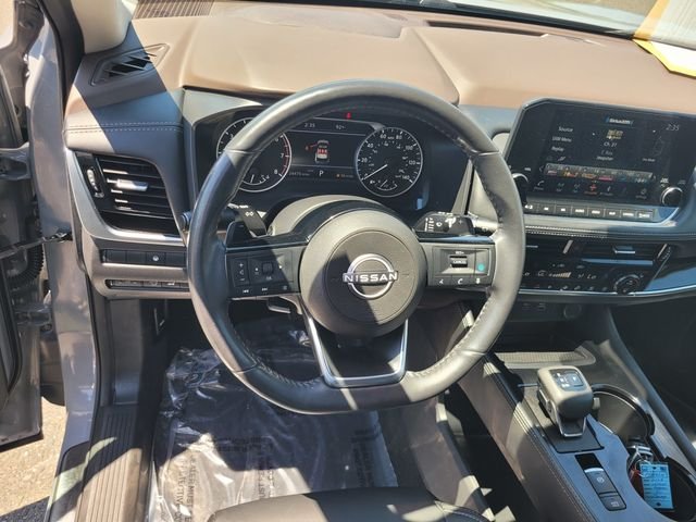 Used 2023 Gray Nissan SL image 30