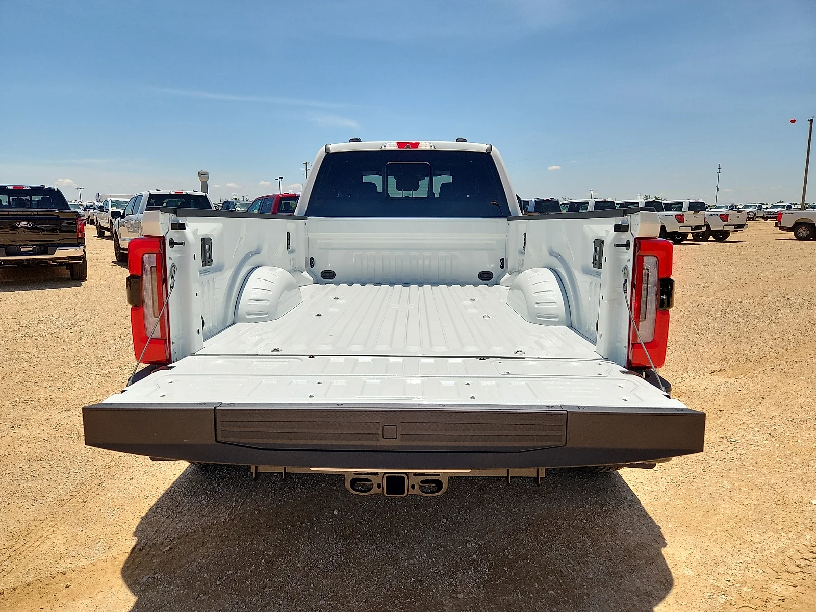 New 2026 Star White Metallic Tri-Coat Ford F-350® Platinum® image 12
