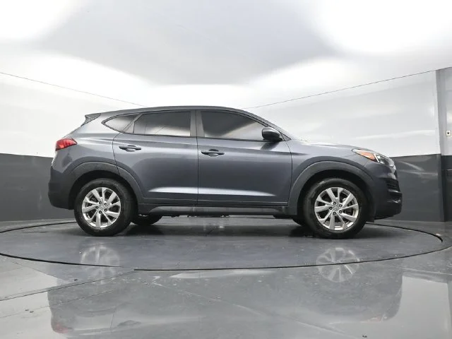 Used 2021 Gray Hyundai SE image 38