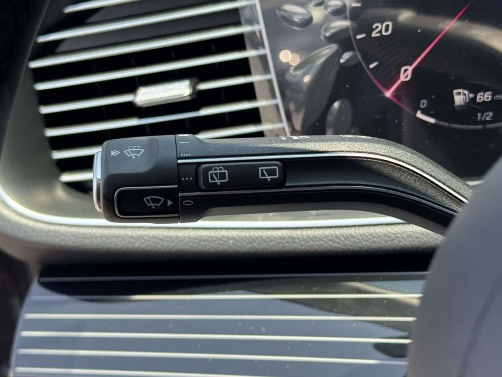 New 2026 Black Mercedes-Benz GLE 350 image 21