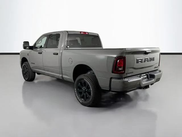 Used 2025 White Ram Big Horn image 5