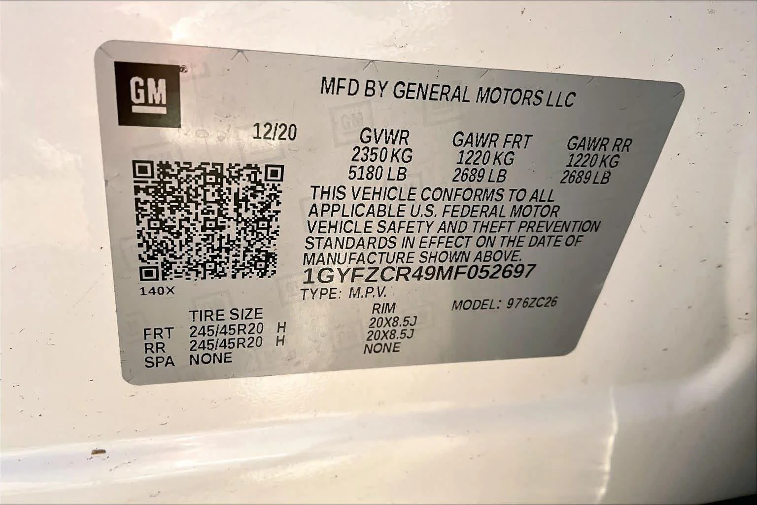 Used 2021 Crystal White Tricoat Cadillac FWD Premium Luxury image 35