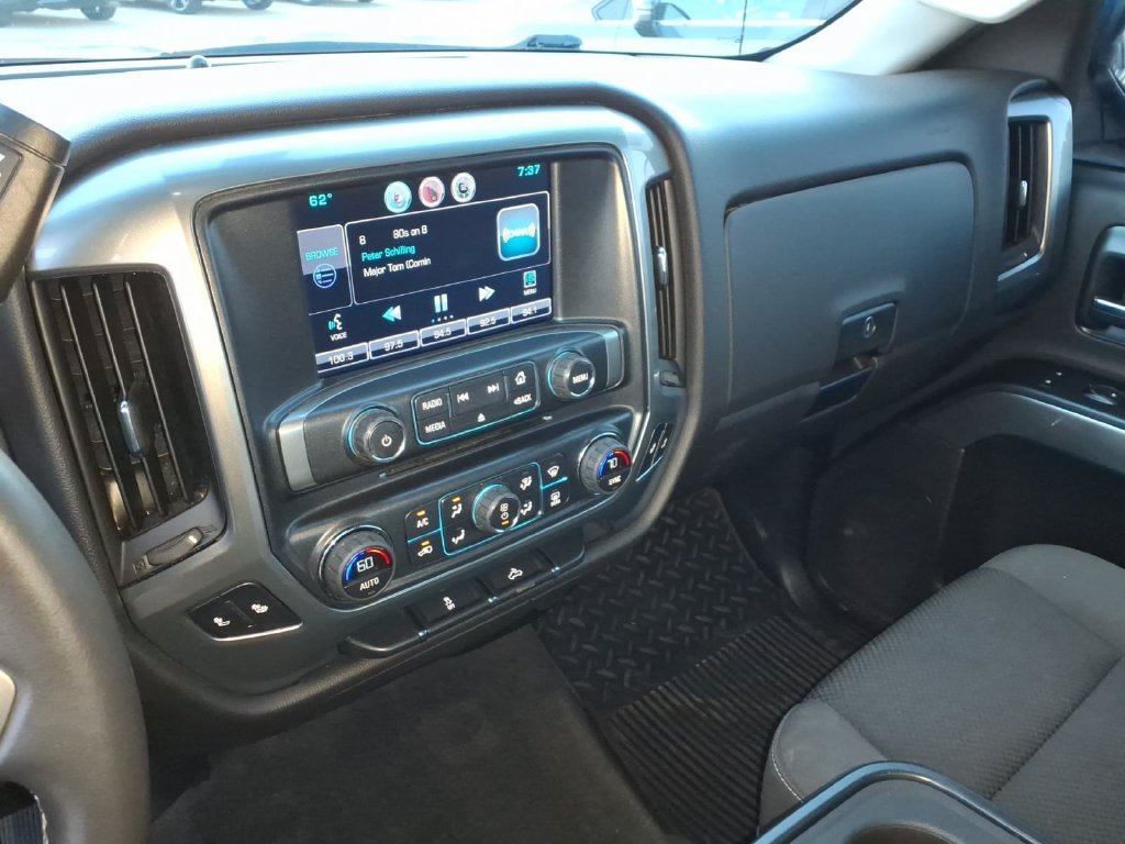 Used 2015 DEEP OCEAN BLUE METALLIC Chevrolet LT image 6