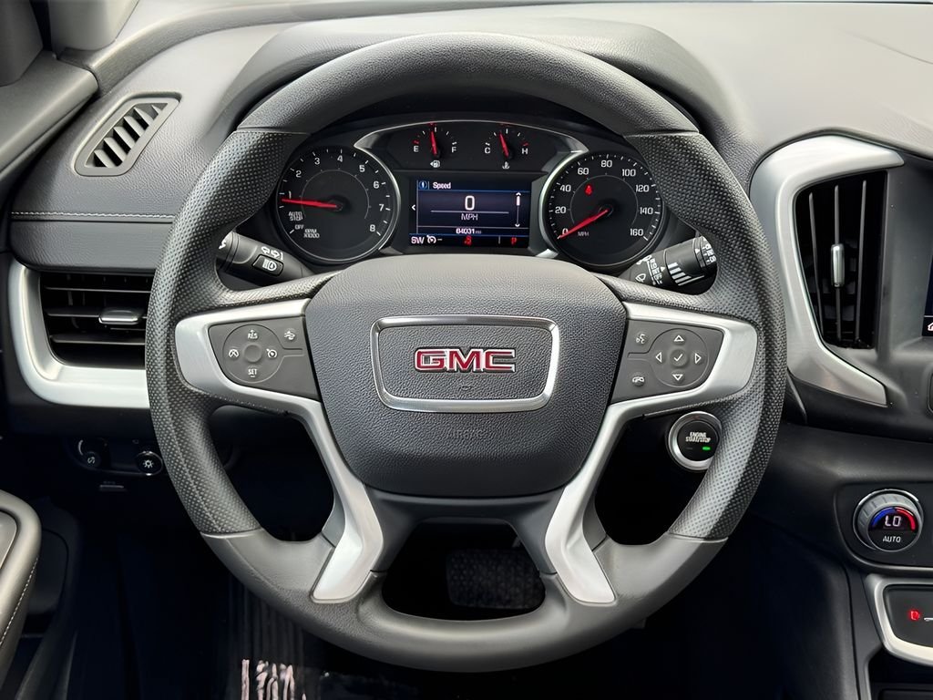 Used 2022 Silver GMC SLE image 20