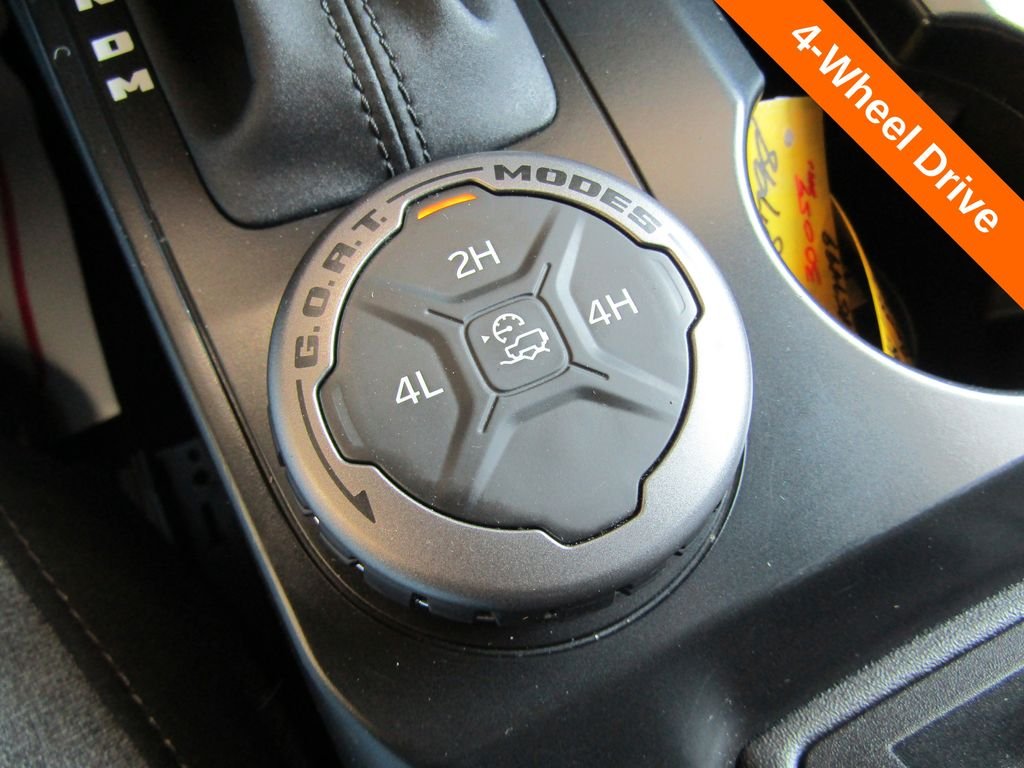 Used 2025 White Ford Big Bend image 17