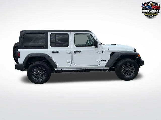 Used 2025 White Jeep Sport S image 6
