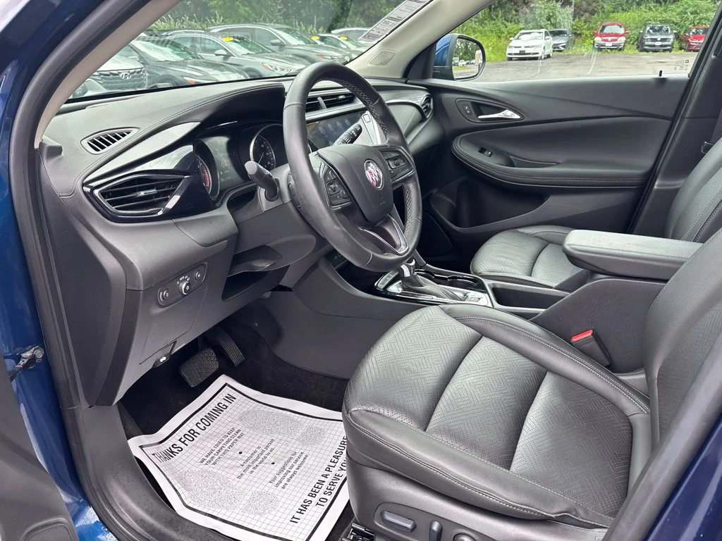 Used 2023 Blue Buick Essence image 10