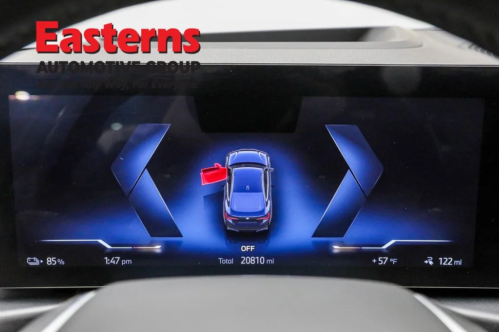 Used 2023 Black BMW eDrive35 image 18