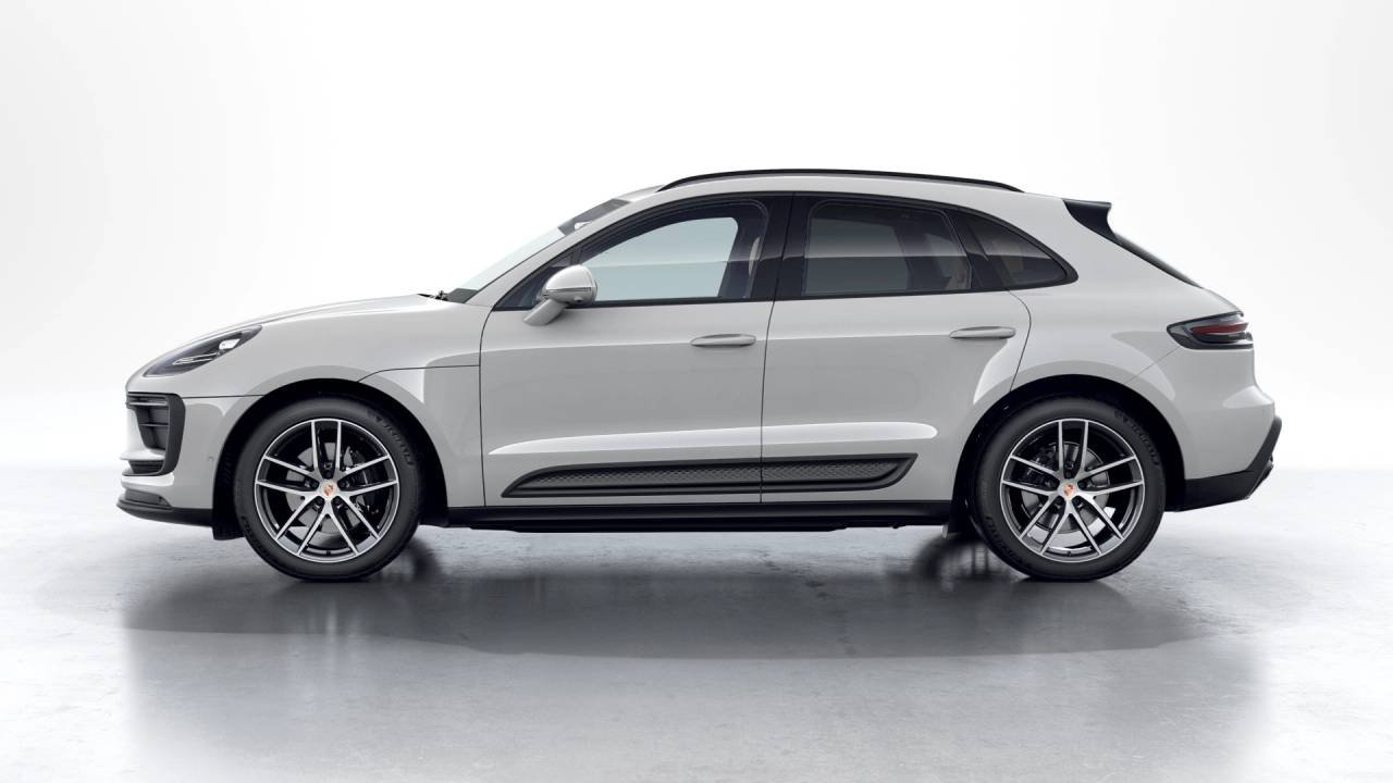 New 2026 Chalk Porsche  image 2