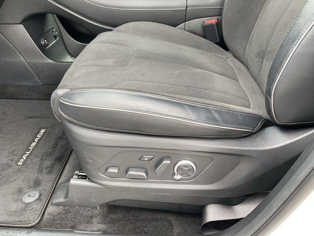 Certified Used 2025 Hyper White Hyundai Calligraphy Night Edition image 12