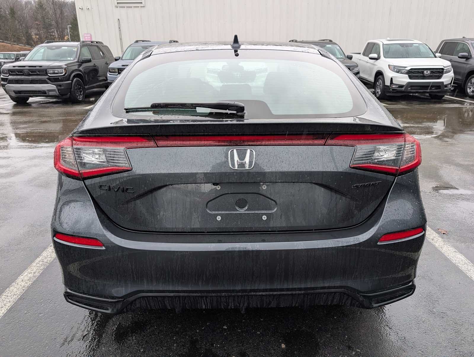 2026 Honda Civic Hatchback Sport - Photo 8