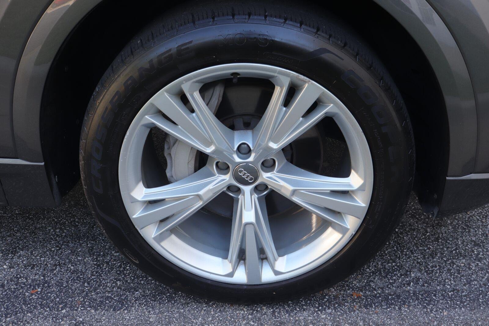 Used 2019 Samurai Gray Metallic Audi Premium image 41