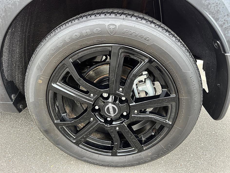 Used 2023 Monarch Orange Metallic/Super Black Nissan SR image 10