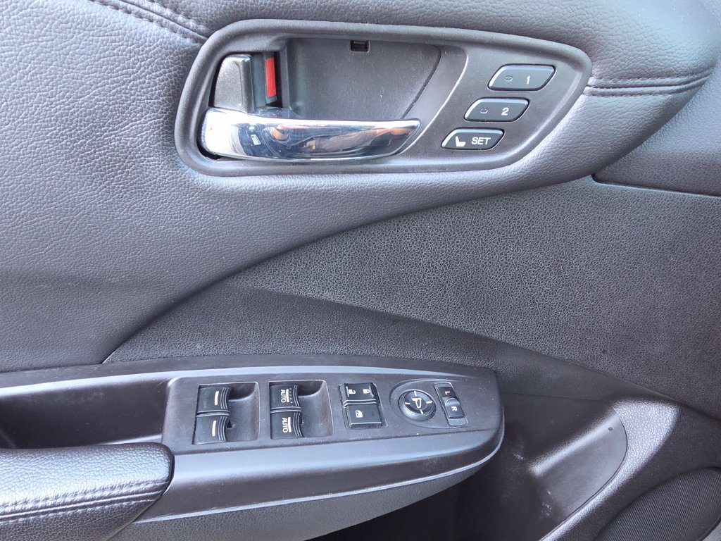 Used 2017 Black Acura Base image 26