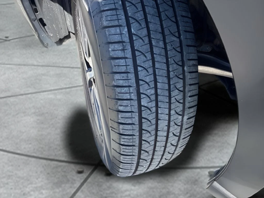 Used 2025 Silver Subaru Premium image 32