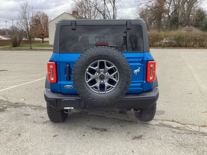 New 2025 Velocity Blue Metallic Ford Badlands® image 6