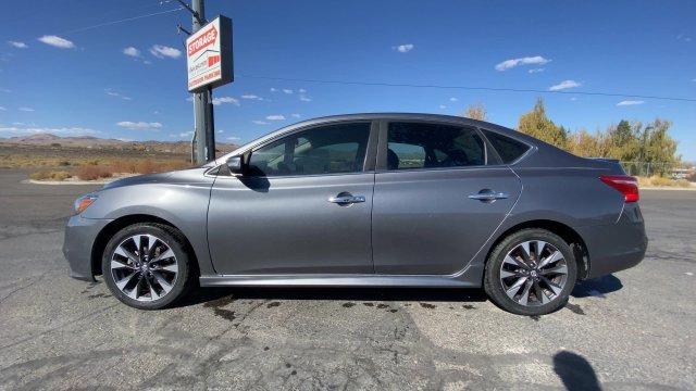 Used 2018 Gray Nissan SR image 5