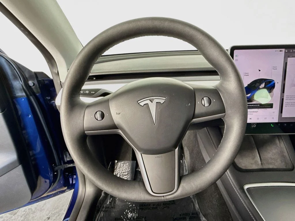 Used 2022 Blue Tesla Long Range image 11