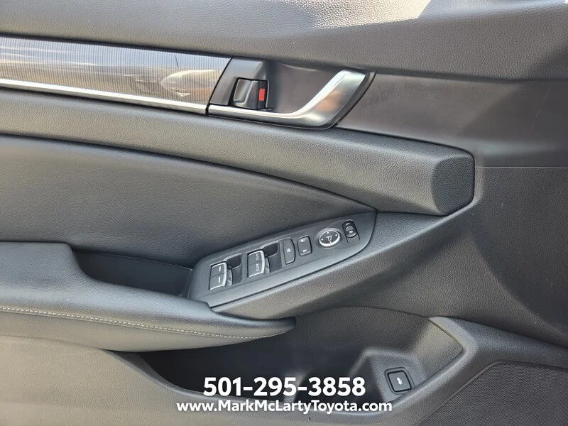 Used 2018 SILVER Honda SPORT 1.5T CVT image 24