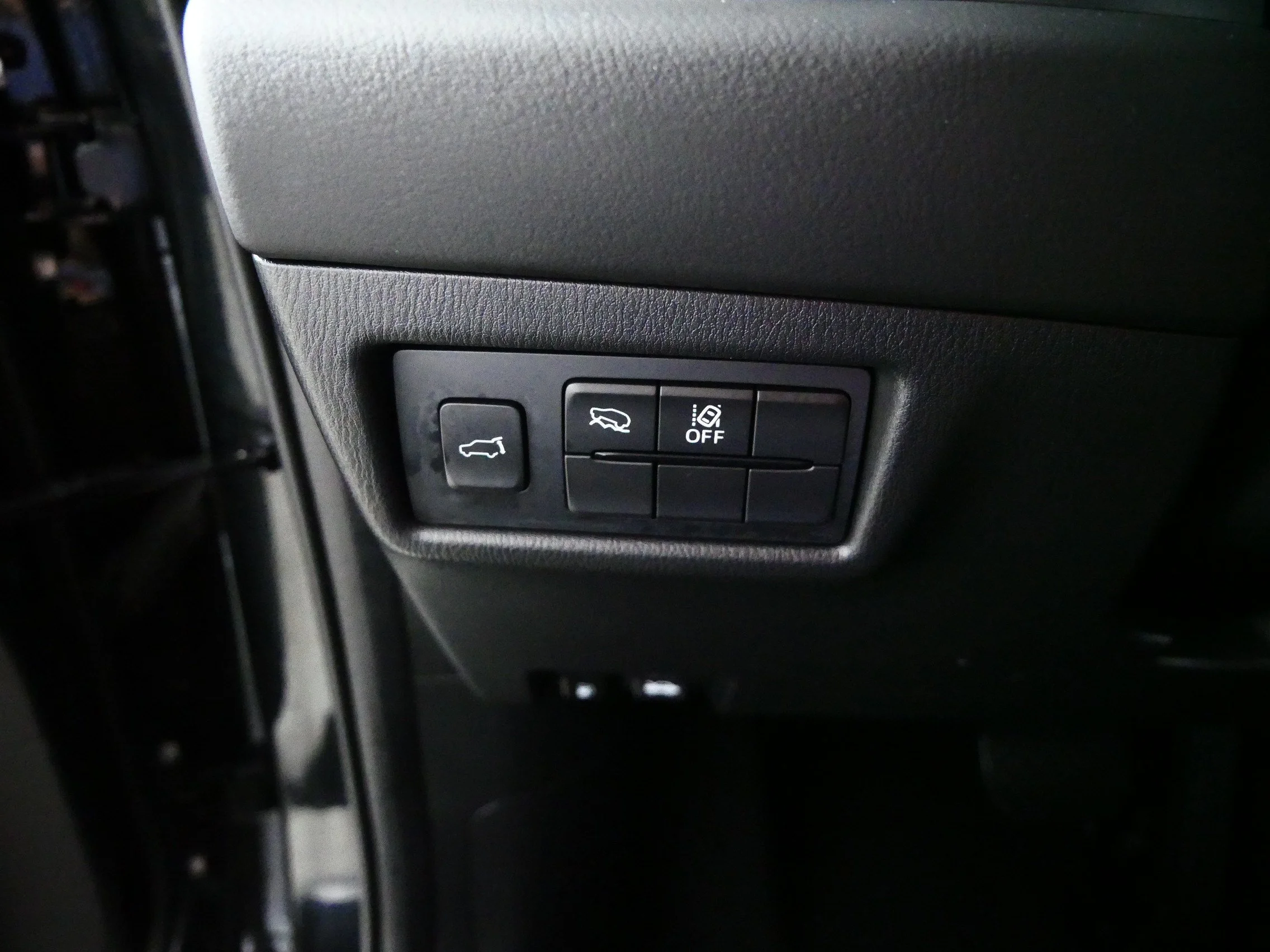 Used 2025 Jet Black Mica Mazda 2.5 S Preferred Package image 26
