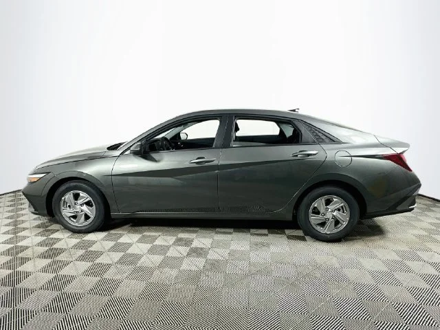 New 2026 Gray Hyundai SE image 6