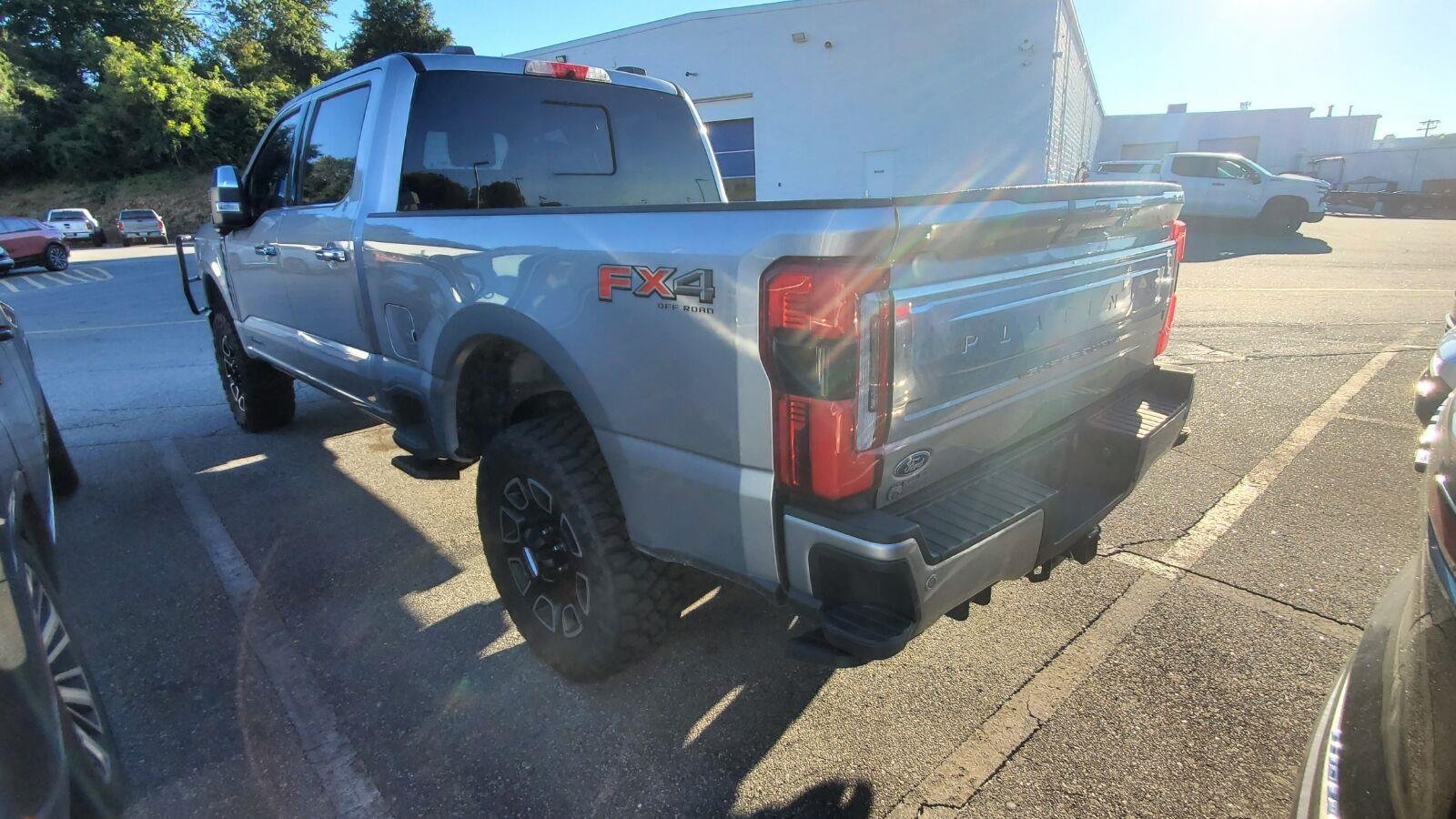 Used 2023 Iconic Silver Ford Platinum image 8