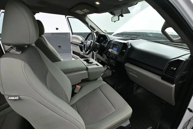Used 2016 White Ford XL image 35