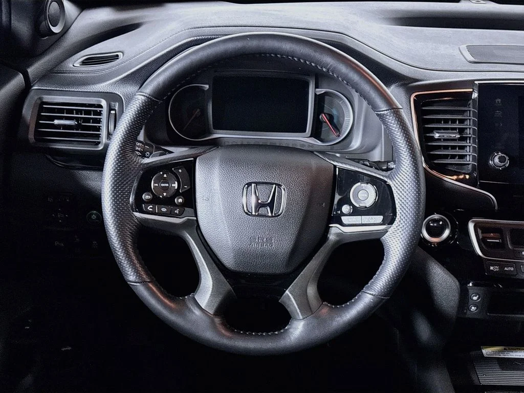 Used 2020  Honda Elite image 13