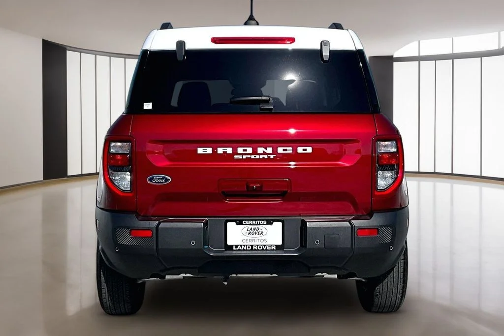 Used 2025 Red Ford Heritage image 5