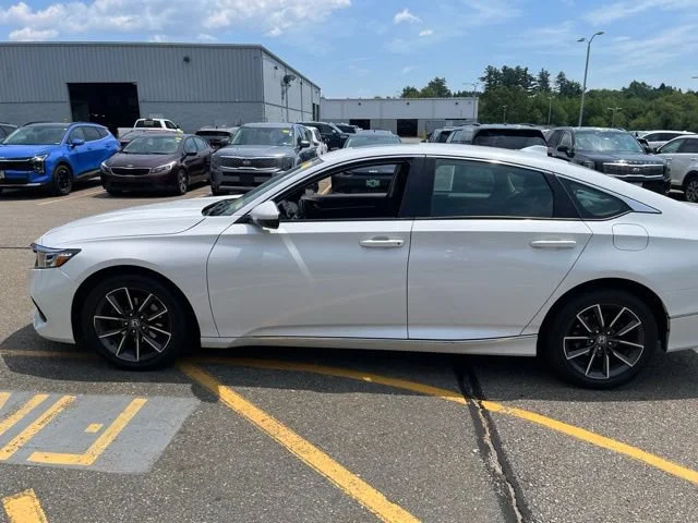 Used 2021 Platinum White Pearl Honda EX-L image 6