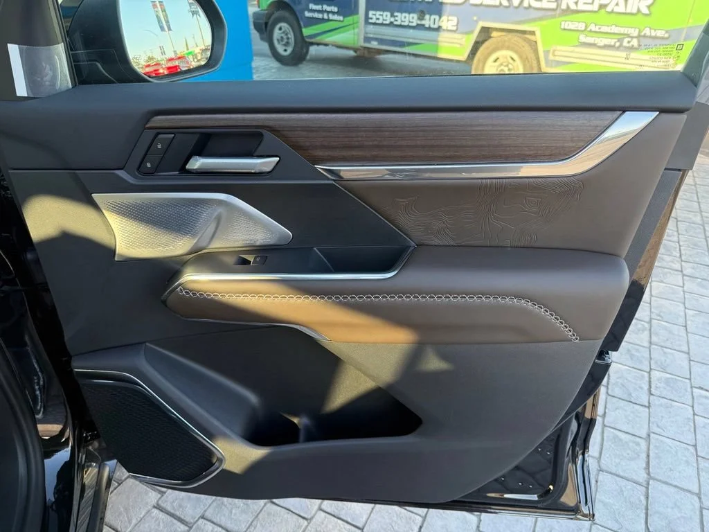 New 2026 Ebony Twilight Metallic GMC Denali Ultimate image 19