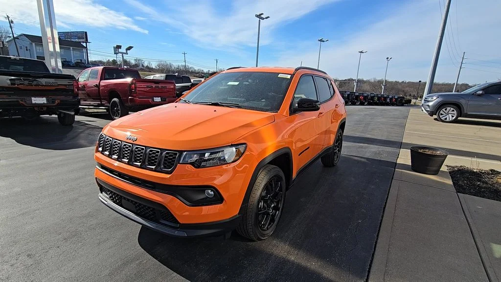 New 2026 Joose Exterior Paint Jeep Latitude image 3