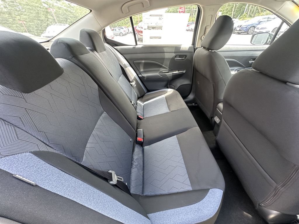 2025 Nissan Versa Sedan SV - Photo 21