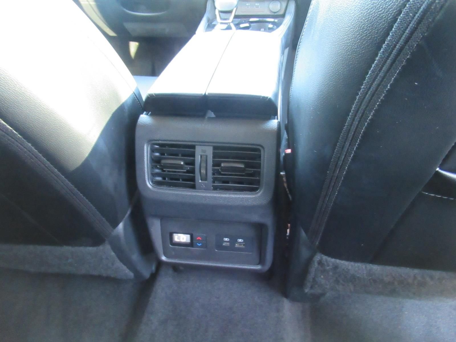 Used 2022 Gray Nissan SL image 32