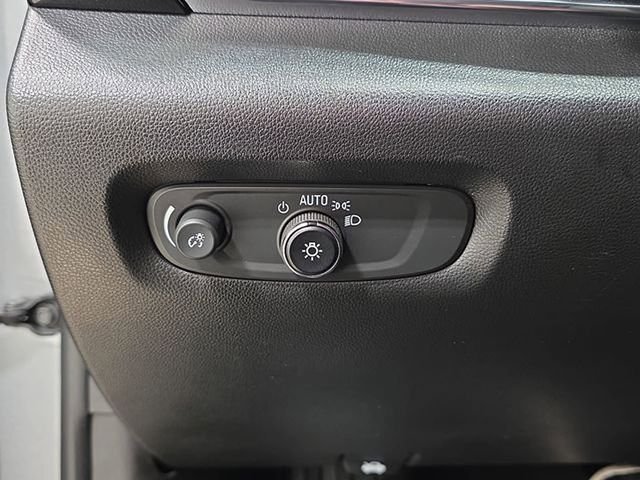 Used 2023 Gray Chevrolet RS image 25