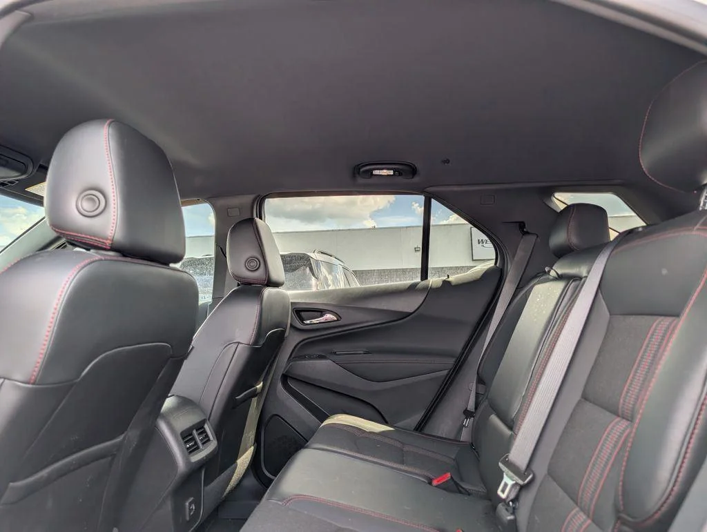 Used 2023 Summit White Chevrolet RS image 12