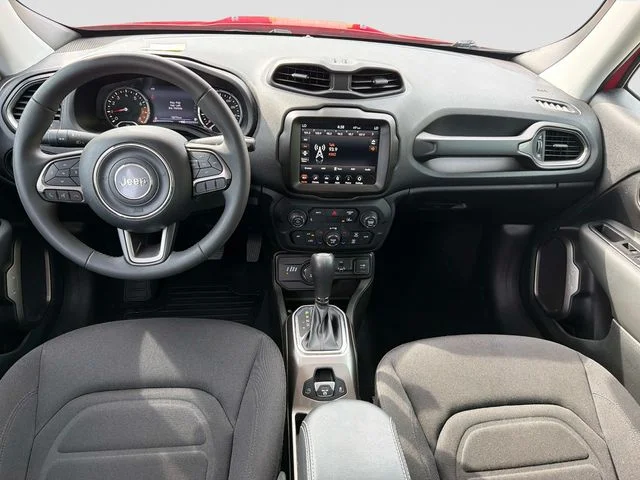 Used 2022 Red Jeep Latitude image 14