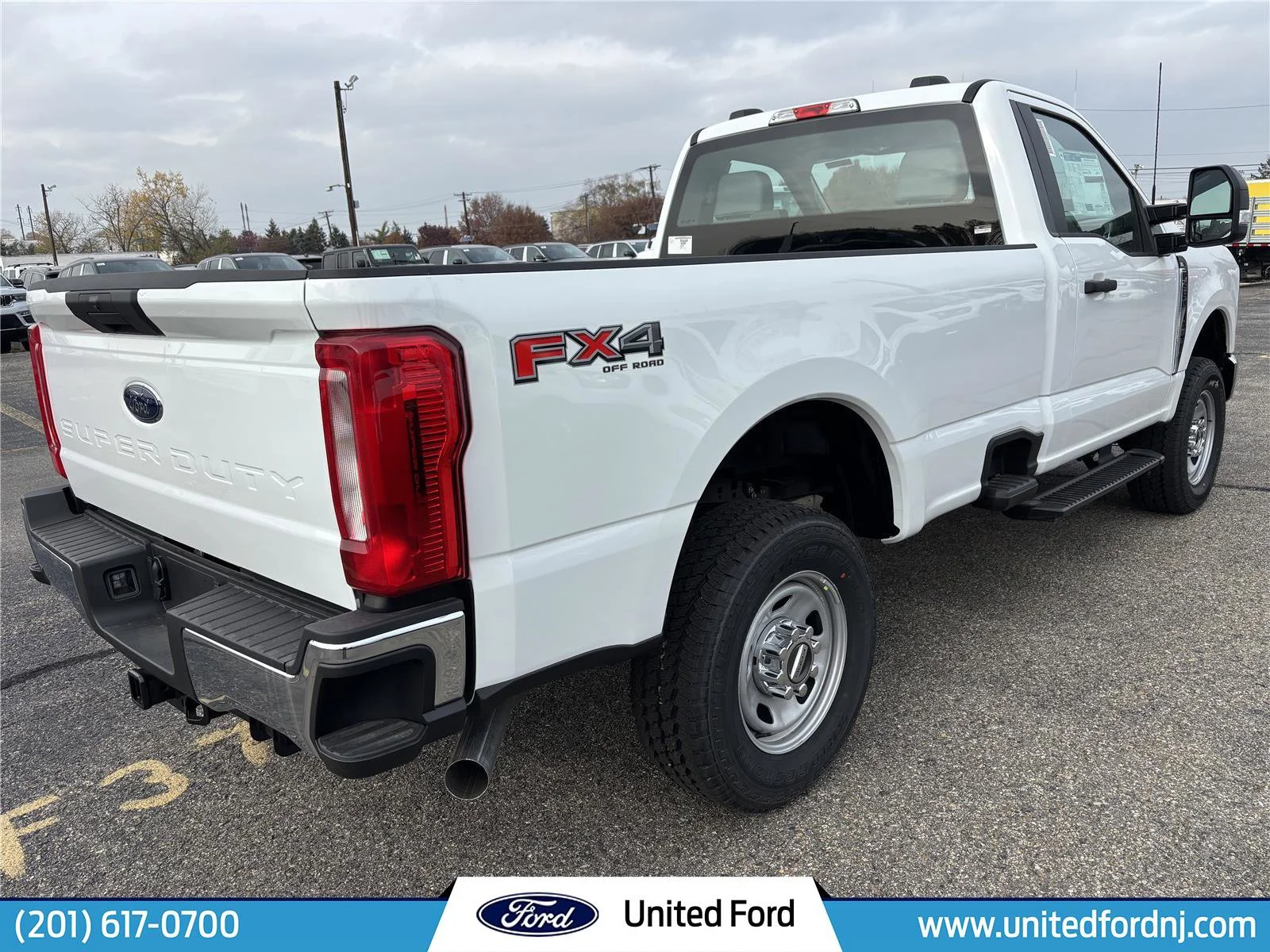 2026 Ford F-350 Super Duty XL - Photo 6