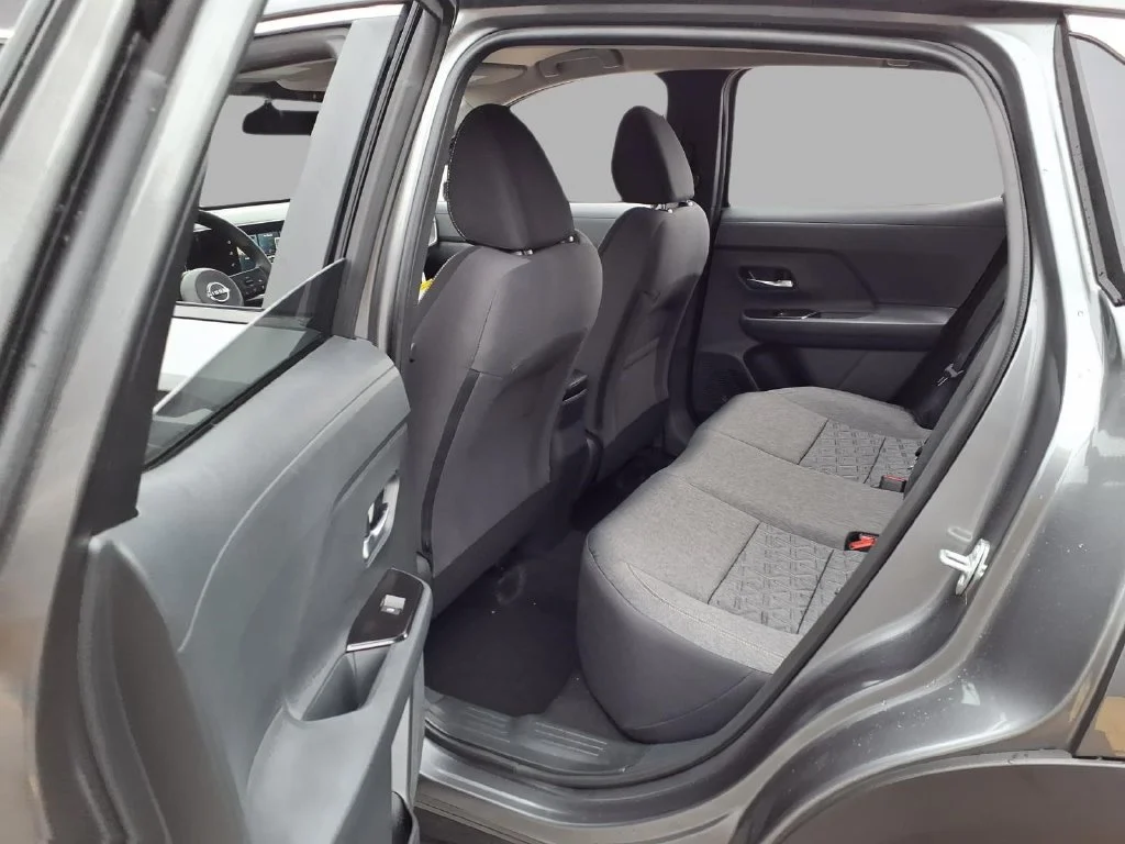 New 2027 Gray Nissan SV image 21