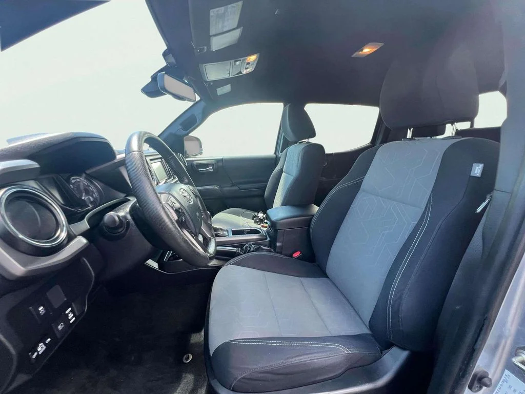 2020 Toyota Tacoma TRD Sport - Photo 18