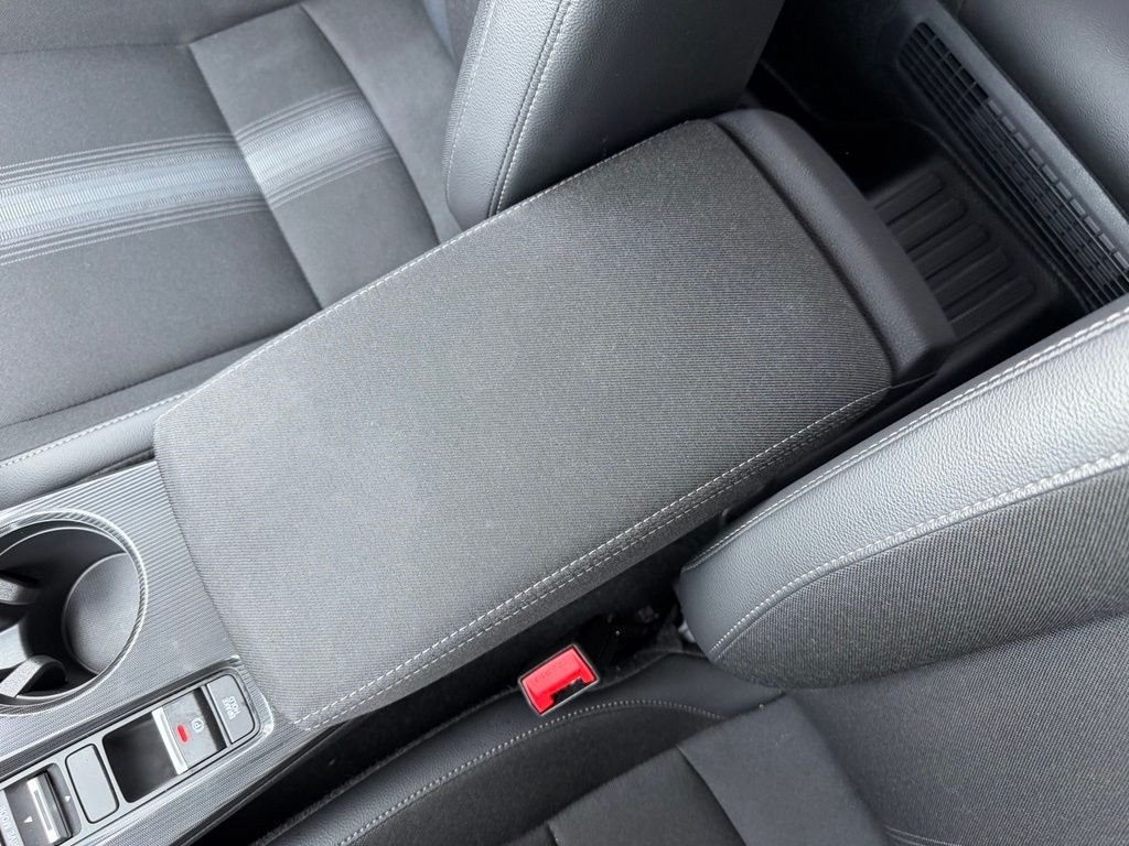 Used 2026 Sonic Gray Pearl Honda Sport image 27