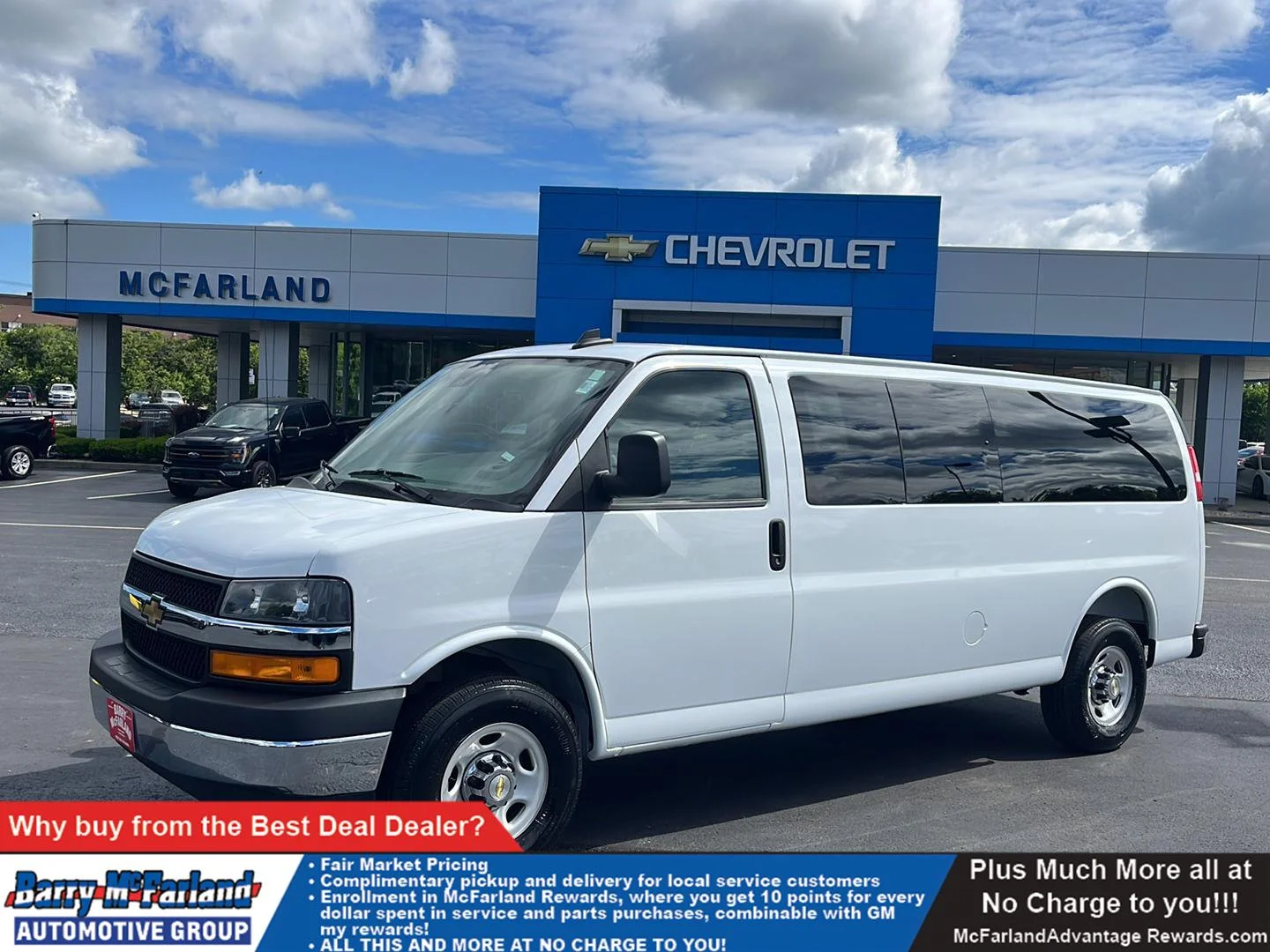 2025 Chevrolet Express Passenger LT